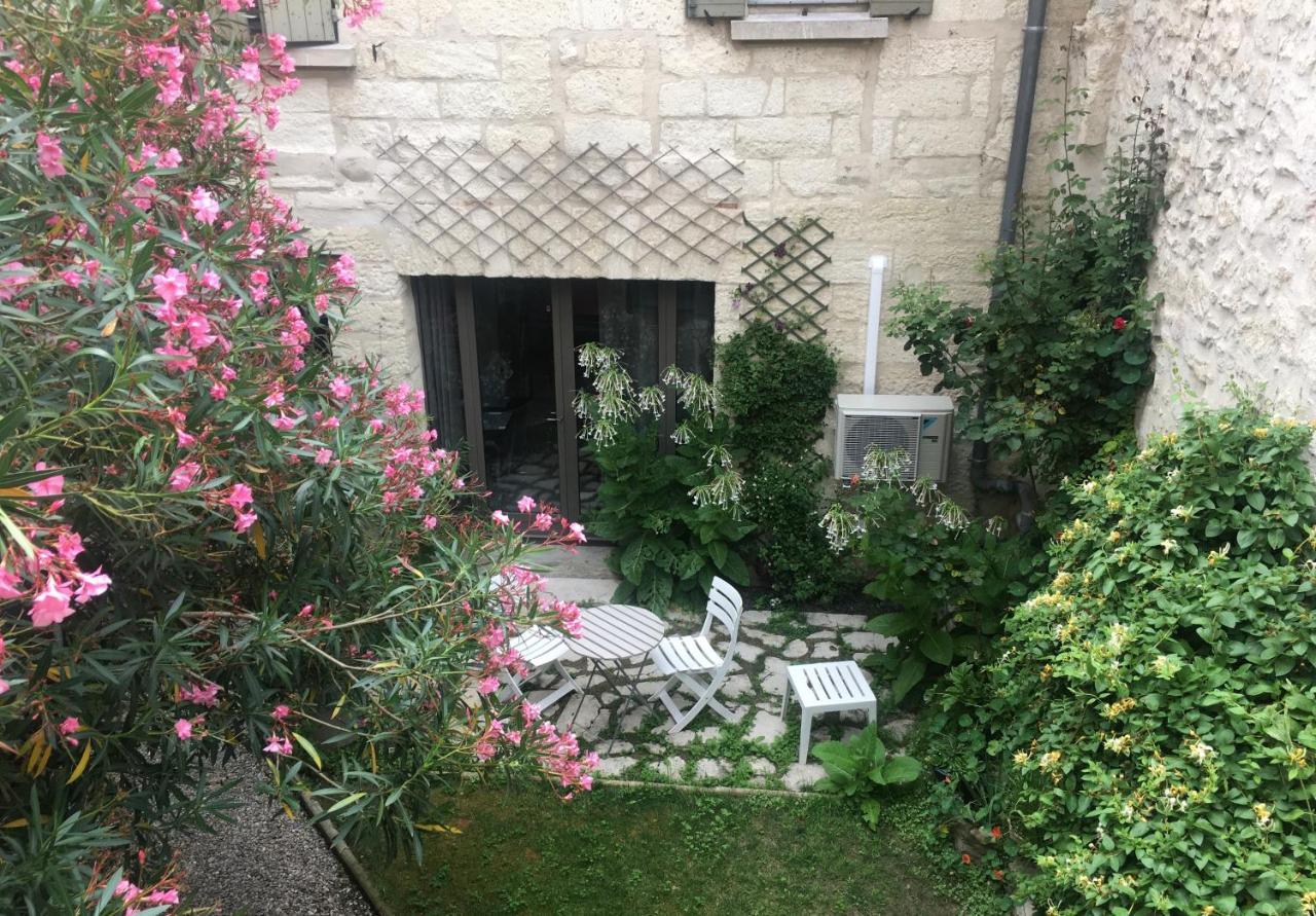 Chambre Sur Jardin Secret - Avignon Centre - Climatisee Zewnętrze zdjęcie